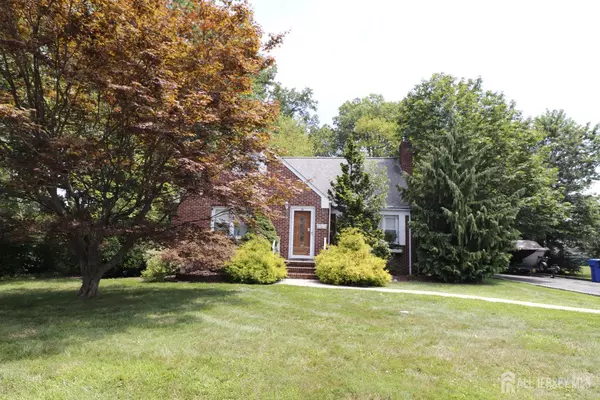 Colonia, NJ 07067,50 Clover AVE