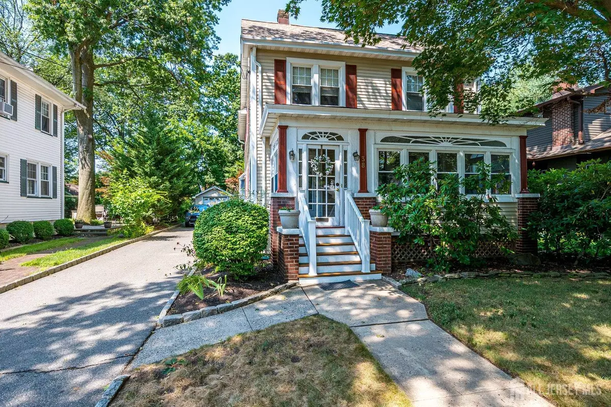 Metuchen, NJ 08840,38 Thomas ST