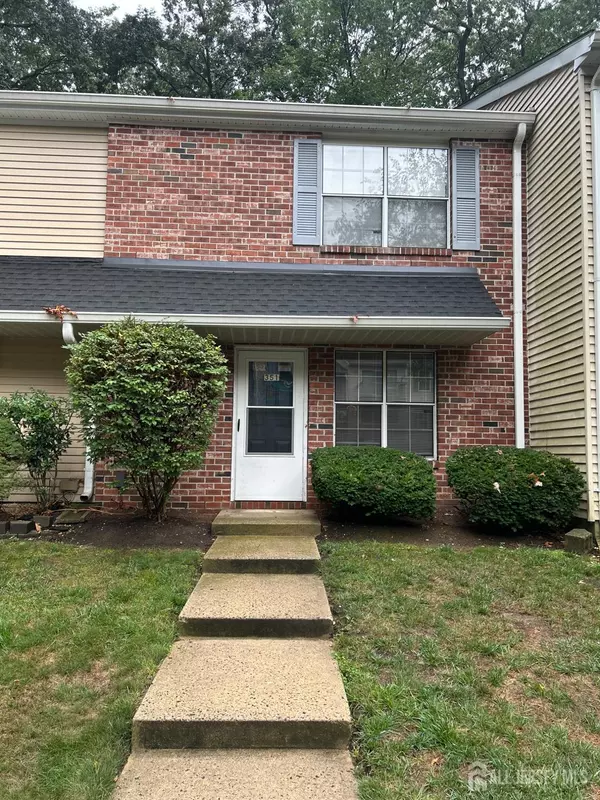 351 McDowell DR #351, East Brunswick, NJ 08816