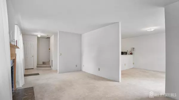 Piscataway, NJ 08854,99 exeter CT