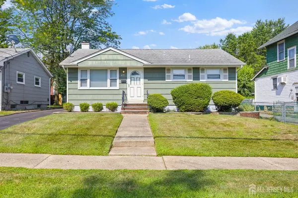637 Harrell AVE, Woodbridge Proper, NJ 07095