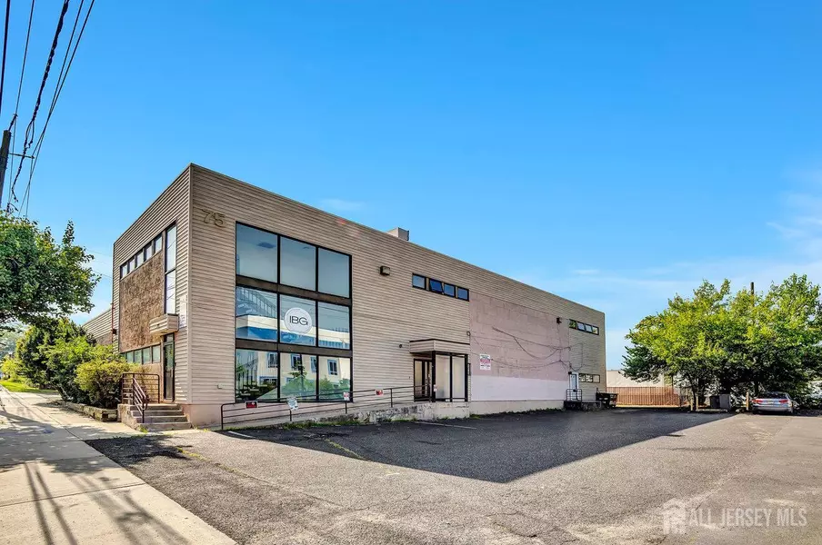 75 New Brunswick AVE, Hopelawn, NJ 08861