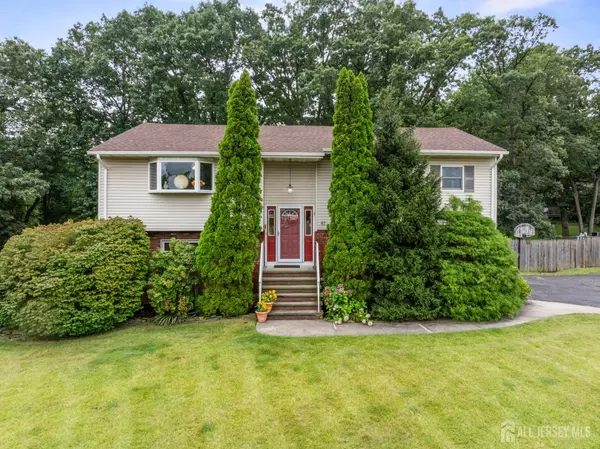 61 Flagler ST, East Brunswick, NJ 08816