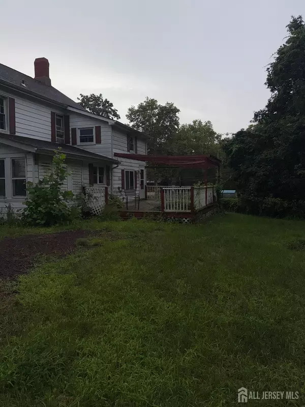 Spotswood, NJ 08884,59 Devoe AVE