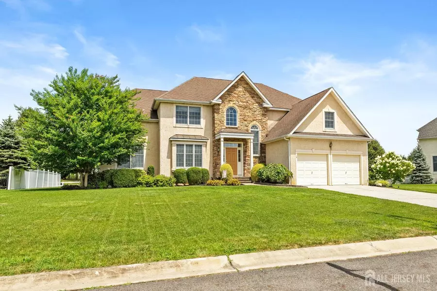 15 Heather CT, Mansfield, NJ 08022