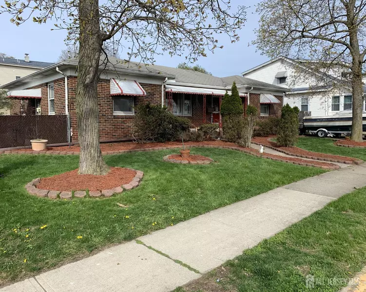 29 Claire AVE, Woodbridge Proper, NJ 07095