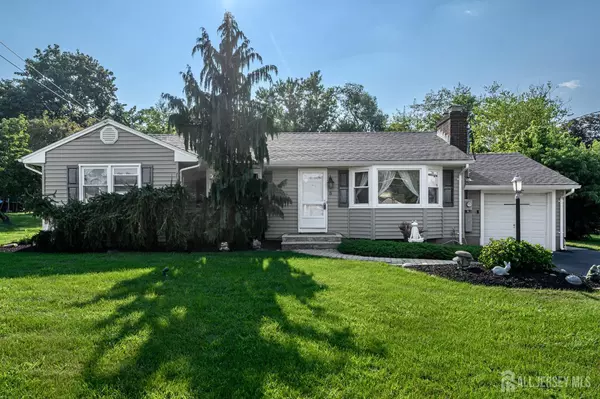 8 Theodora DR, Hillsborough, NJ 08844