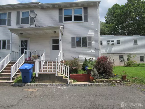 741 Bound Brook RD #UNIT8, Dunellen, NJ 08812