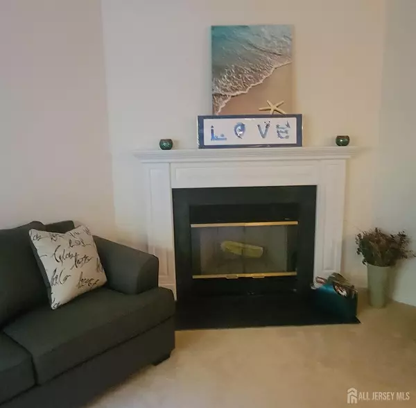 Monroe, NJ 08831,85-F Winthrop RD #85-F