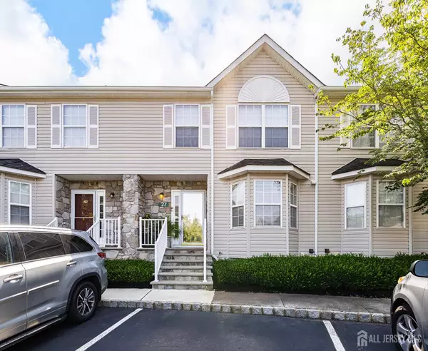 27 Edith PL, Franklin, NJ 08873