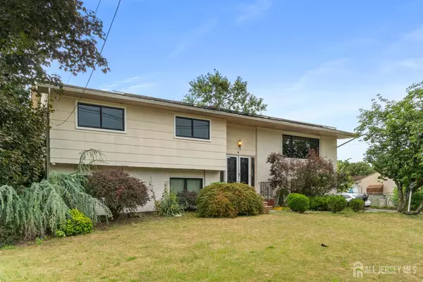 Piscataway, NJ 08854,133 Metlars LN