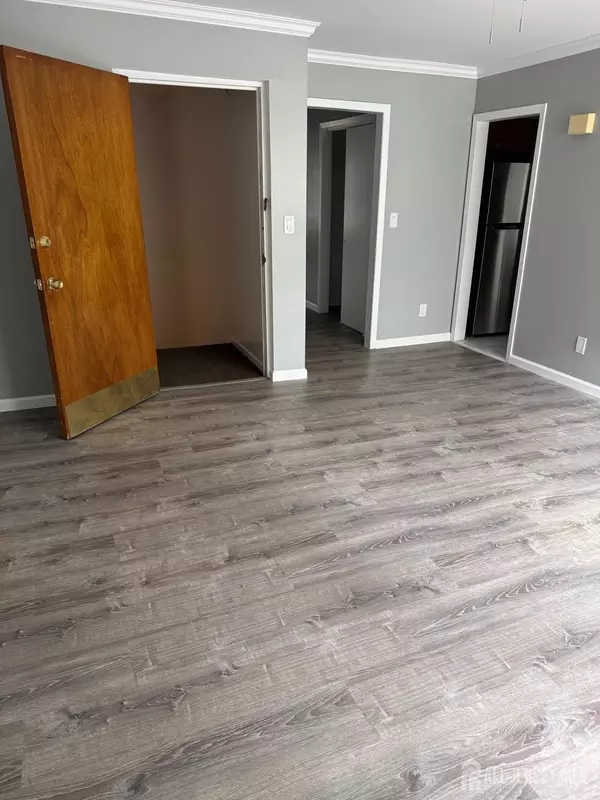 East Orange, NJ 07017,190 Park ST