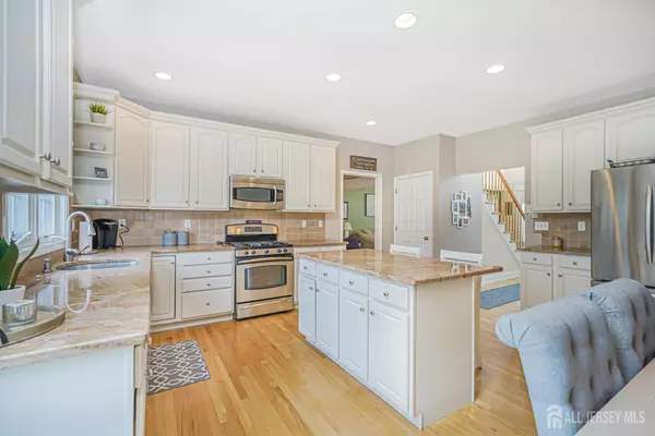 Piscataway, NJ 08854,444 Buckingham DR