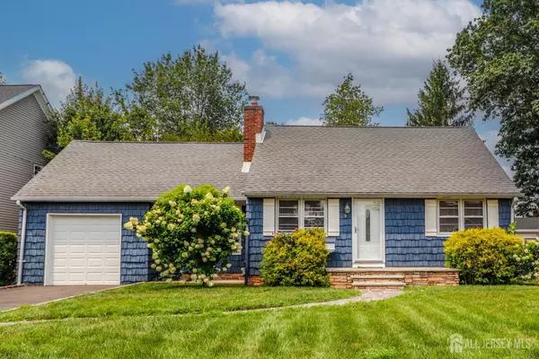 70 Lancaster RD, Colonia, NJ 07067