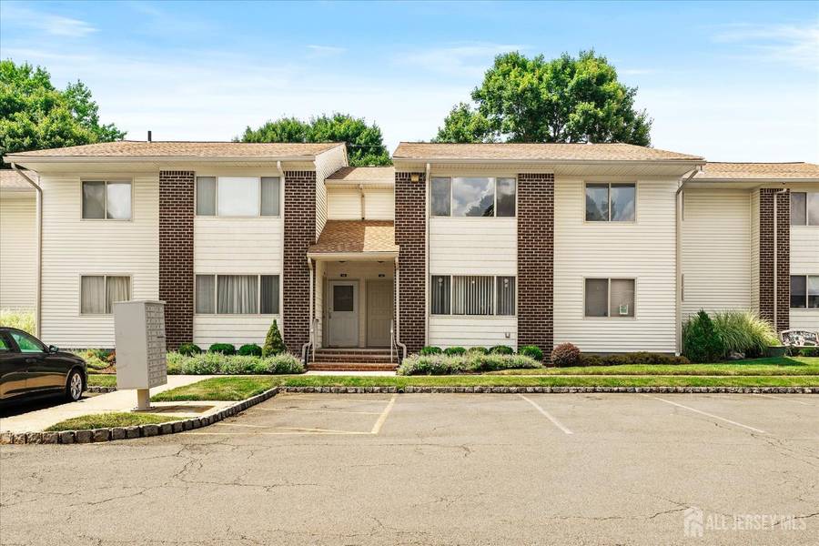 308 Cyynthia CT, South Brunswick, NJ 08540