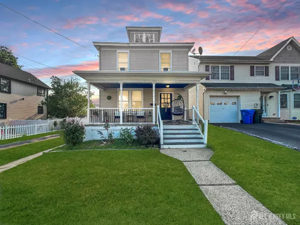 59 S 2nd ST S, Fords, NJ 08863