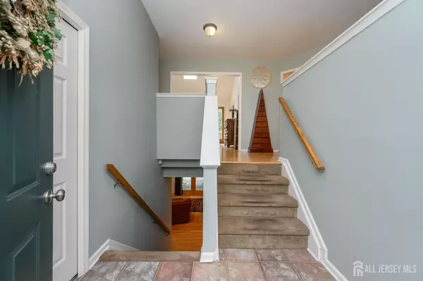 Tinton Falls, NJ 07724,11 Ruffin CT