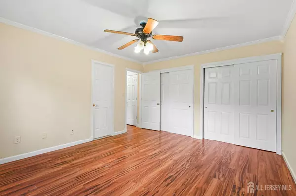 Old Bridge, NJ 07747,65 Laurie CT