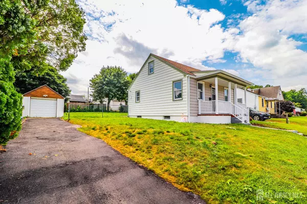 Bordentown Twp, NJ 08610,125 Grover AVE