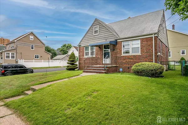 Linden, NJ 07036,1721 Dill AVE