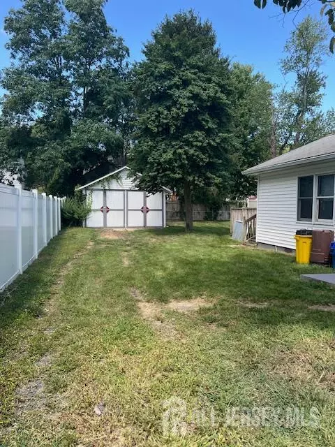 East Brunswick, NJ 08816,26 Kossman ST