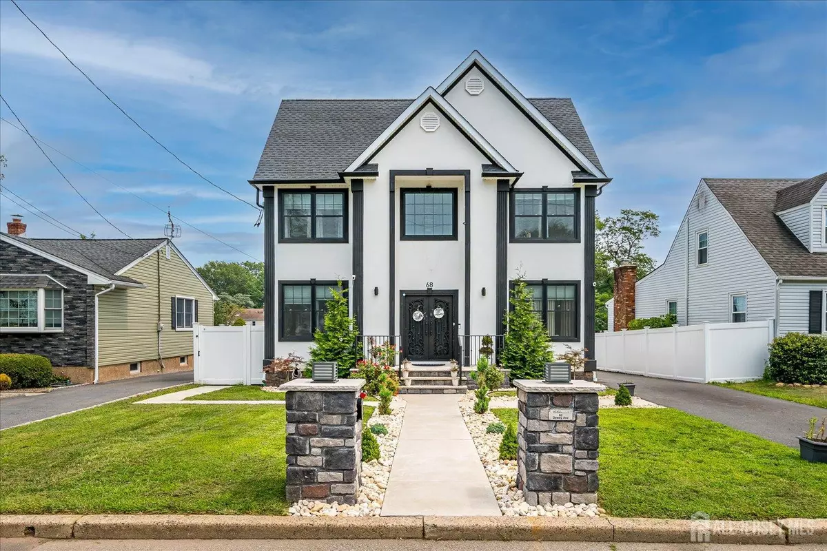 Colonia, NJ 07067,68 Dewey AVE