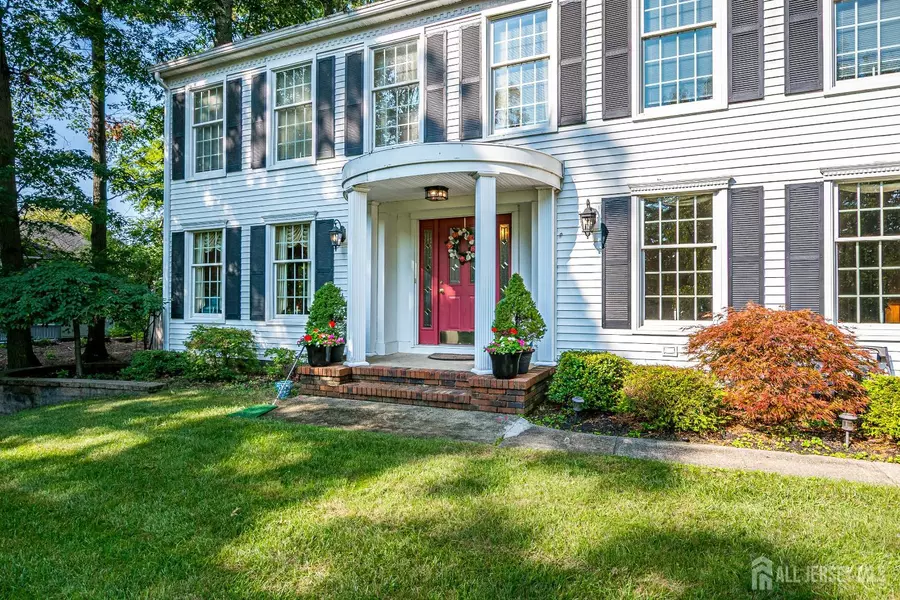 123 Fern RD, East Brunswick, NJ 08816