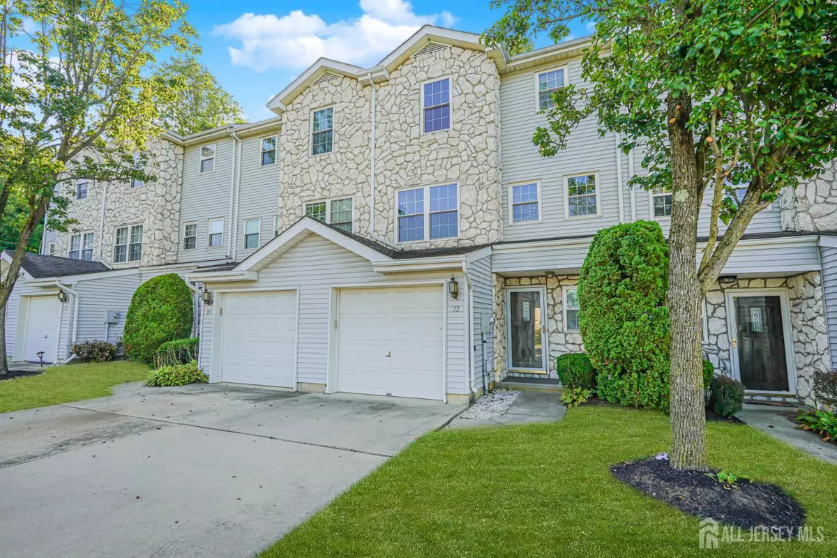 Jamesburg, NJ 08831,72 Sand Hill RD