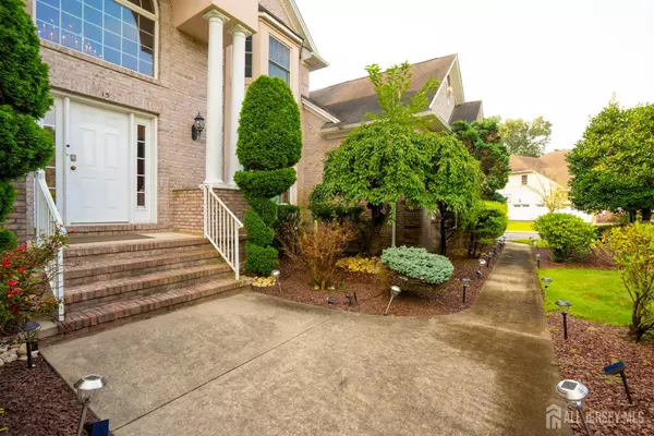 Monroe, NJ 08831,15 schindler LN