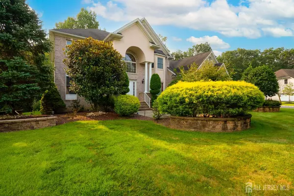 Monroe, NJ 08831,15 schindler LN