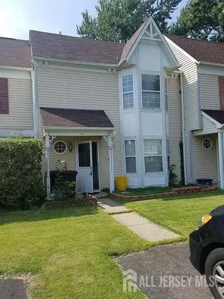 10 Cosgrove CT, East Brunswick, NJ 08816