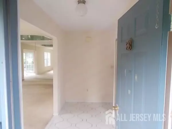 Monroe, NJ 08831,29 Hillsborough DR #B