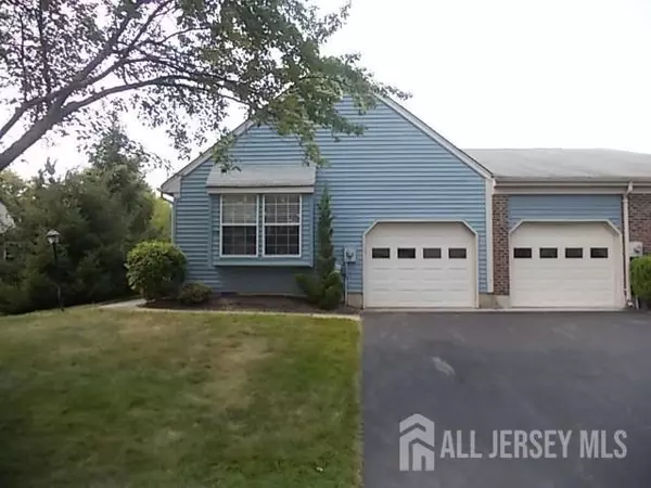 29 Hillsborough DR #B, Monroe, NJ 08831