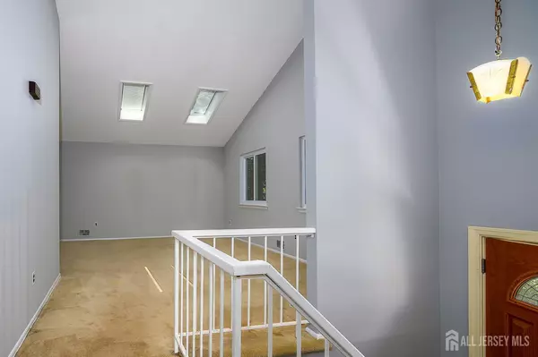 South Brunswick, NJ 08852,4 Donner CT