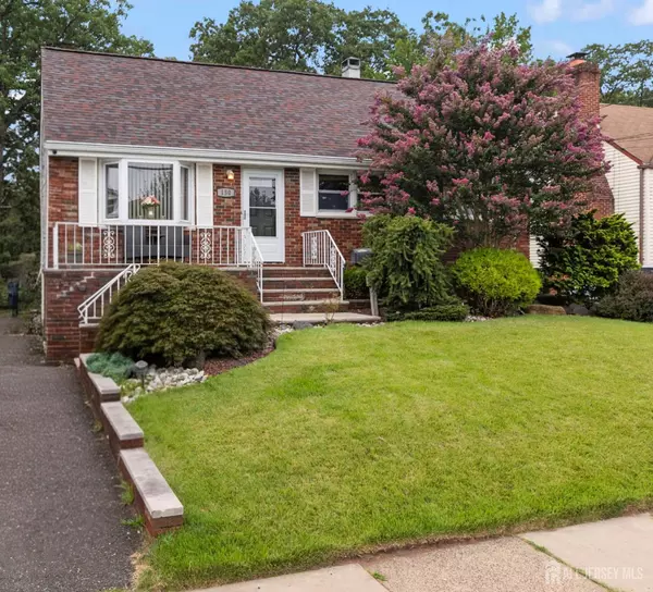 150 Worth ST, Iselin, NJ 08830