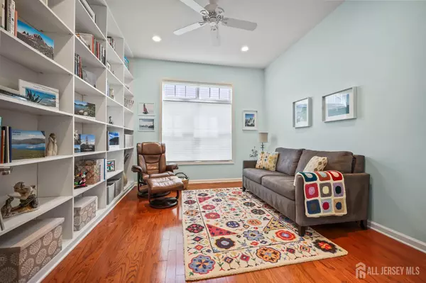 Monroe, NJ 08831,20 Draw Bridge DR