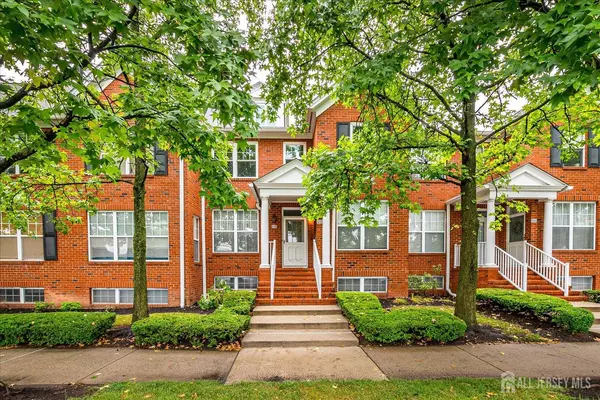608 Middlesex AVE, Metuchen, NJ 08840
