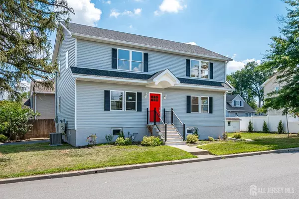 Colonia, NJ 07067,24 Savoy ST