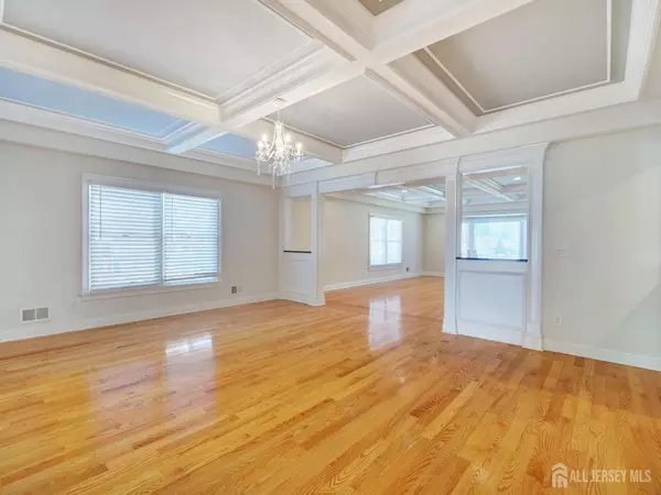 Carteret, NJ 07008,89 Sharot ST