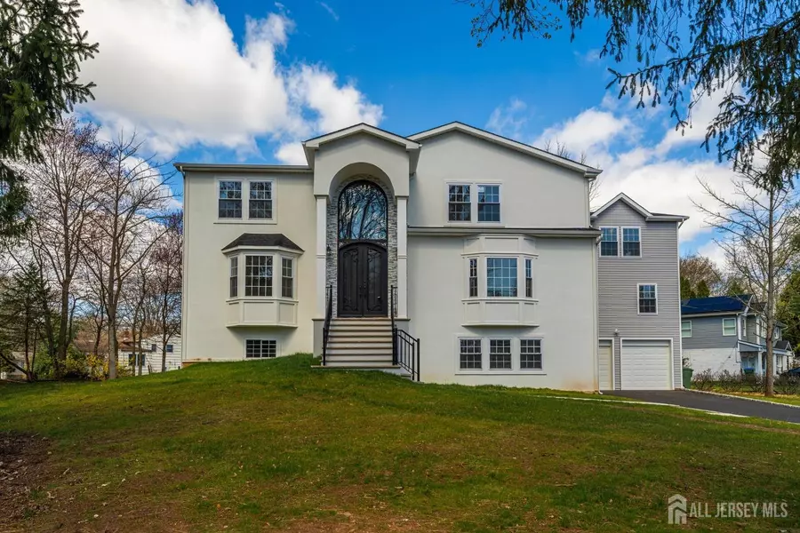 22 Mary Ellen DR, Edison, NJ 08820