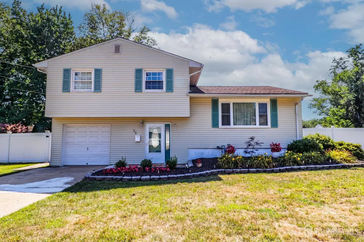 Edison, NJ 08817,26 Moryan RD