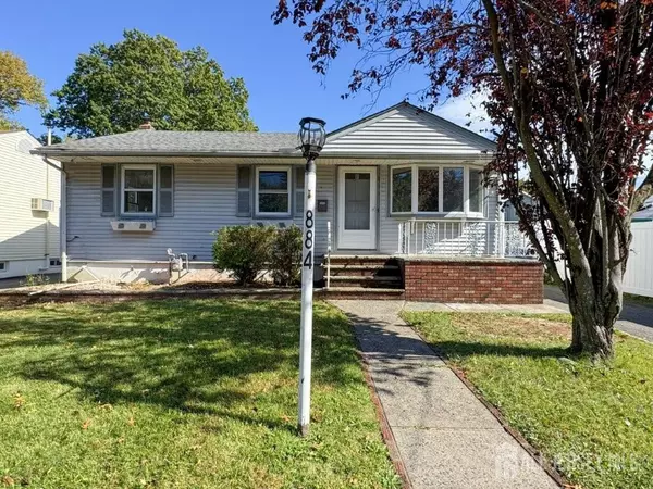 884 Sylvia PL, Woodbridge Proper, NJ 07095