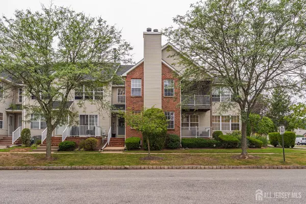 Piscataway, NJ 08854,380 Bowler CT