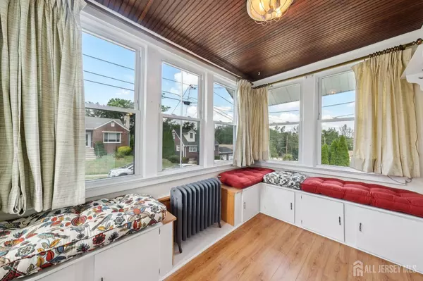 South River, NJ 08882,3 Ford ST
