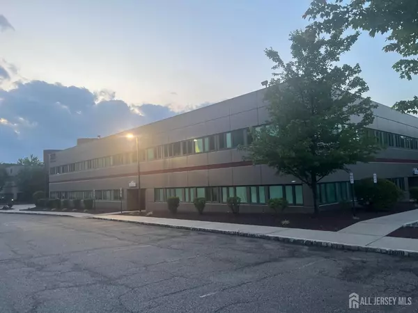 300 Perrine RD #312-3, Old Bridge, NJ 08857