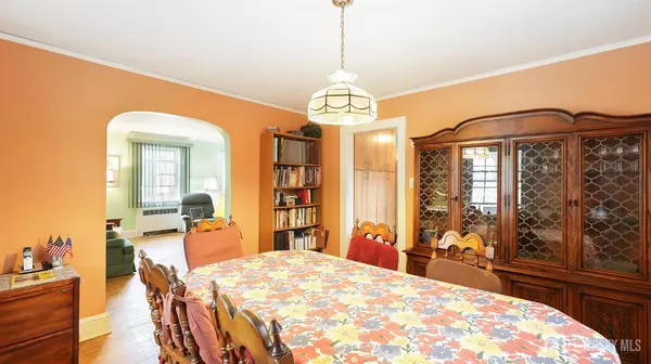 Highland Park, NJ 08904,149 N 5th AVE
