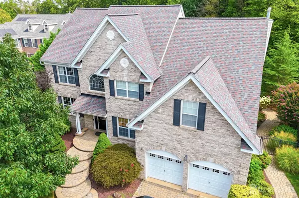 Franklin Twsp, NJ 08540,28 Woodfield CT