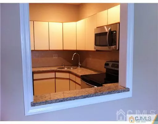 Monroe, NJ 08831,26-D James Buchanan DR #26D