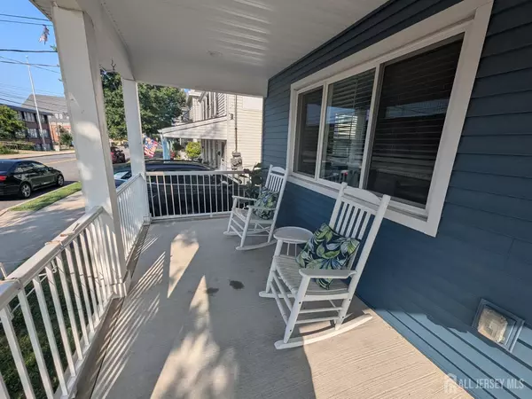 South Amboy, NJ 08879,321 Augusta Street ST #A