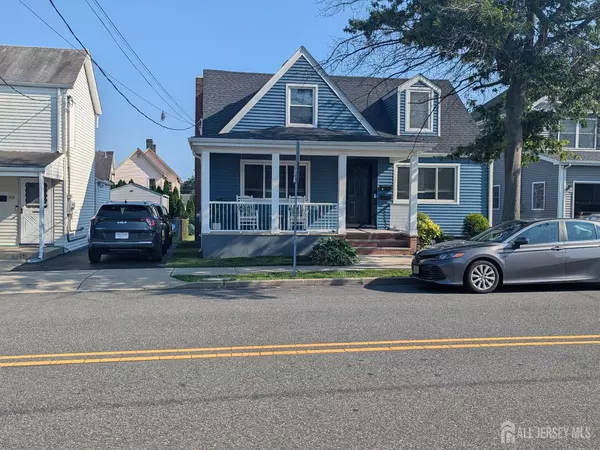 South Amboy, NJ 08879,321 Augusta Street ST #A